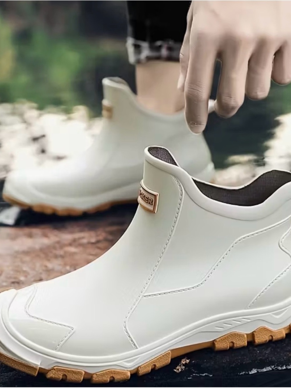 🌧️ Chelsea Ankle Rain Boots - NWOB - UNISEX - Picture 2 of 7